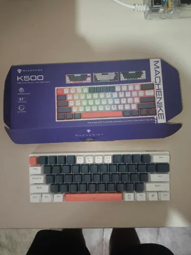 Teclado Gamer Machenike K500 60%