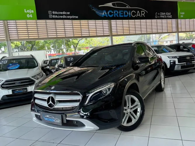 Mercedes-Benz GLA 200 Adv. 1.6/1.6 TB 16V Flex Aut. 2017