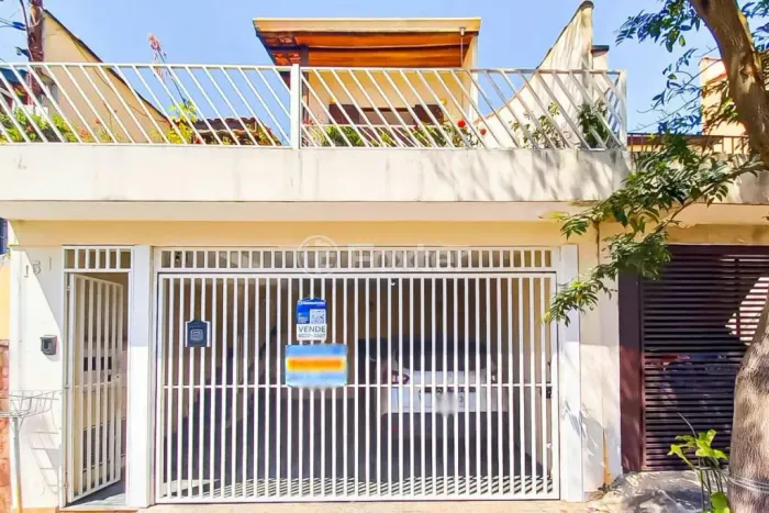 Casa à venda Rua Araçatuba, Vila Ipojuca - São Paulo