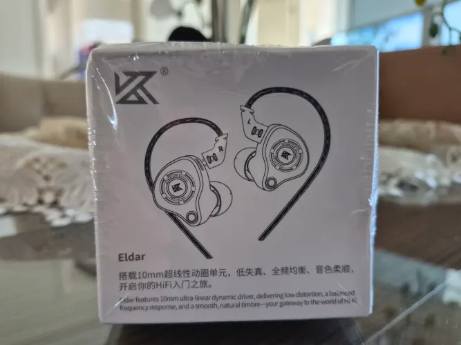 Fone KZ Eldar 1DD branco no mic
