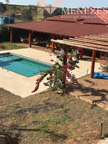 Chácara à venda no Condomínio Vale dos Sonhos