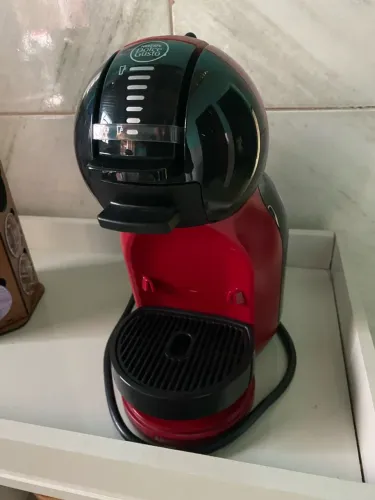 Cafeteira expresso Dolce Gusto
