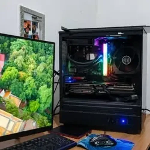 PC Gamer Ryzen 5 5600GT + RX 7600 8GB + SSD NVMe 2TB | Praticamente Novo