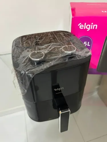 Fritadeira elétrica Elgin 3,5L 1400W nova na caixa, nunca usada