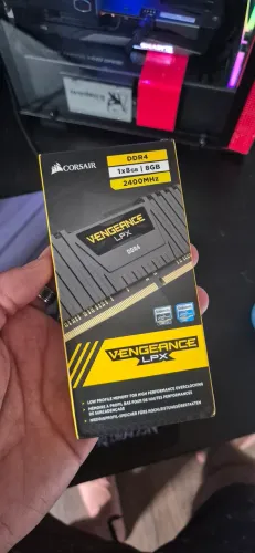 Memória ram corsair 8gb