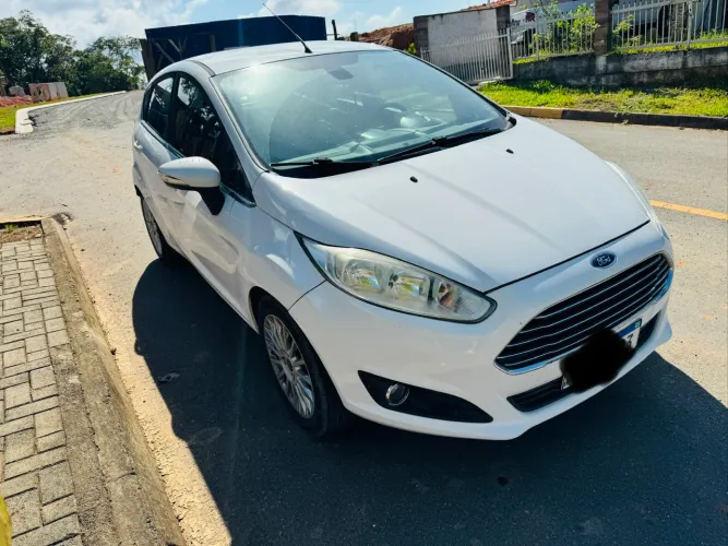 Ford Fiesta Tit./tit.plus 1.6 16V Flex Aut. 2016