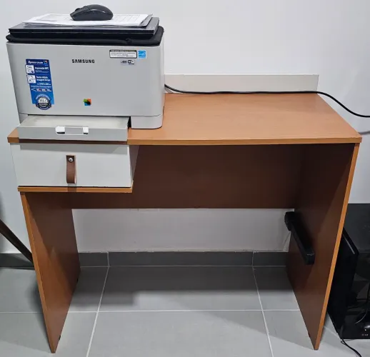 Mesa Para Computador Escrivaninha  Gaveta Exclusiva 