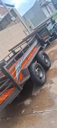 Trucada, 2 eixos, com desconto