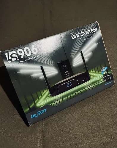 Microfone Sem Fio UHF LeSon LS906 Duplo com Headset e Lapela