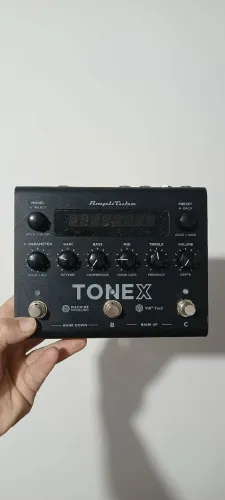 Tonex Pedal + Controlador Chocolate