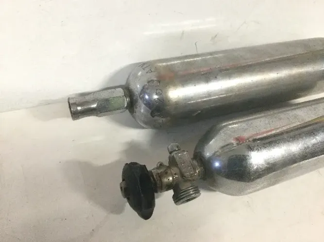cilindro antigos encher pneu de carro