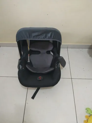 Bebê  conforto 