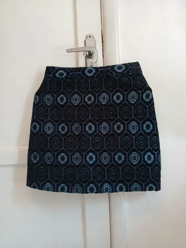 Saia Bordada Importada da Zara (Tam XS/PP)