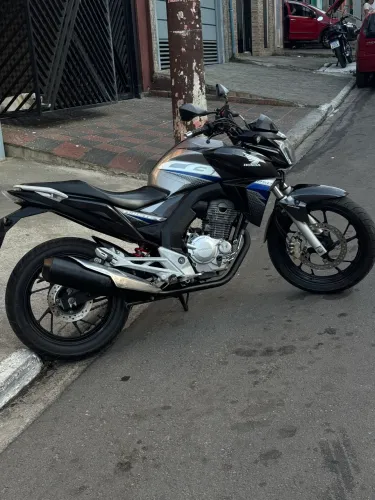 CB Twister 250F