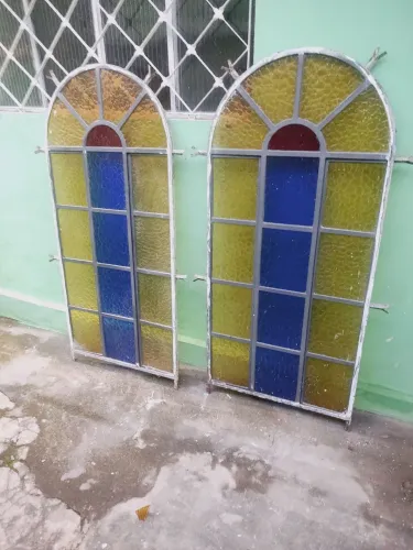 Janelas capelinha antigas