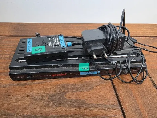 Sistema de Microfone Lapela Sem Fio Gemini NX-210 - VHF True Diversity