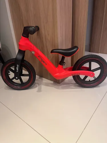 Bicicleta de equilíbrio 