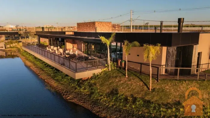 Terreno à Venda no Royale Premium Condomínio Resort  Campo Mourão/PR