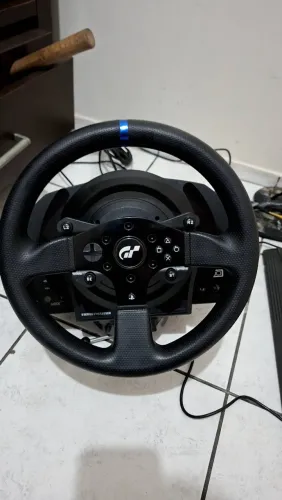 Volante t300rs gt ! Simulador de corrida ! Para ps4,ps5 e PC! Novíssimo! Perfeito estado!