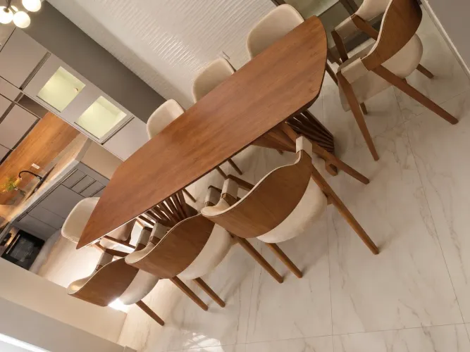 Mesa de Jantar 2.50x1.10 com 8 Cadeiras Poltrona