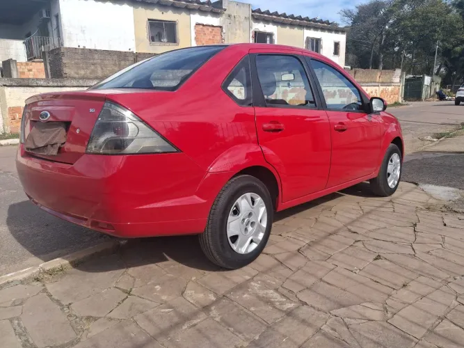 Ford Fiesta Sed. 1.6 8V Flex 4P 2013