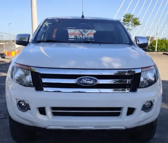 Ford Ranger XLS 2.5 16V 4X2 CD Flex 2014