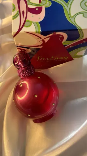 ? perfume Fantasy