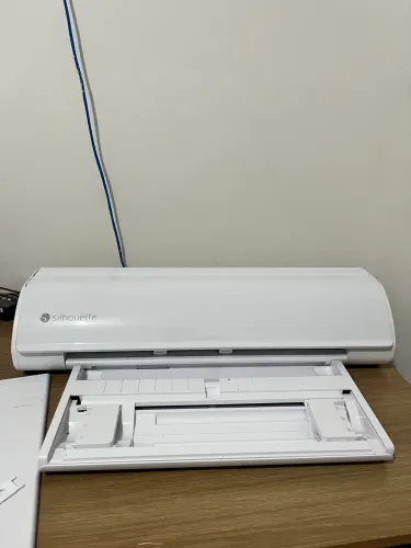 Silhouette Cameo 5