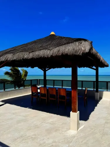 Cobertura para aluguel e venda, pé na areia, 03 quartos, dce, Jardim Oceania