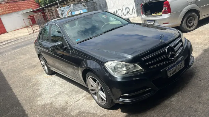 Mercedes-Benz C-180 CGI Classic 1.8 16V 156cv Aut. 2012