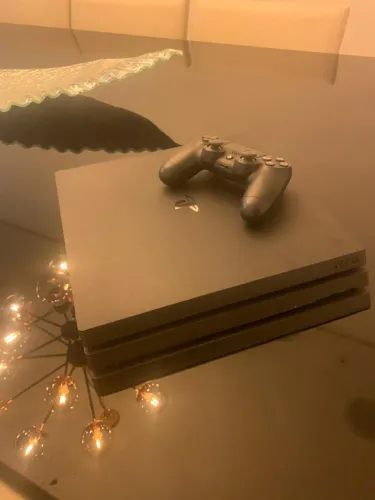 PlayStation 4 PRO 1TB