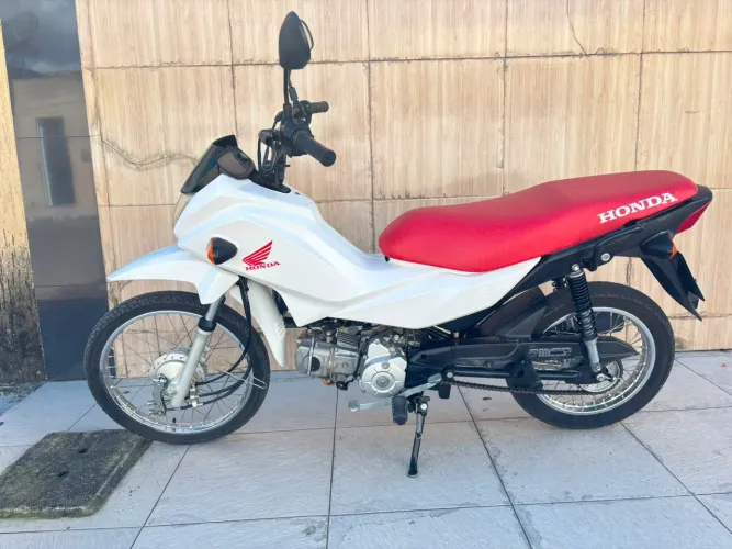 Moto bem conservada