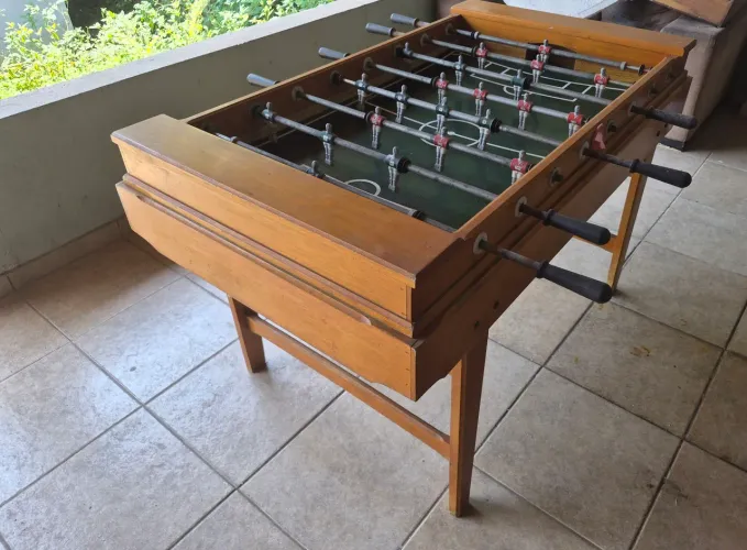 Mesa de pimbolim