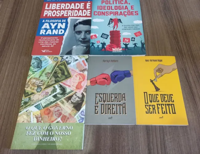 5 Livros Sobre Política