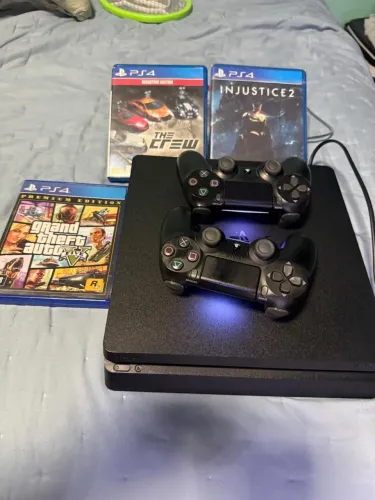 PS4
