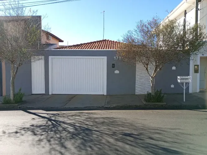 Casa à venda - 3 quartos(1 suíte) - Edícula-Dinkel - São Manuel- SP