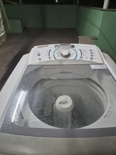 ?Máquina de Lavar Electrolux 15kg Ultra Clean