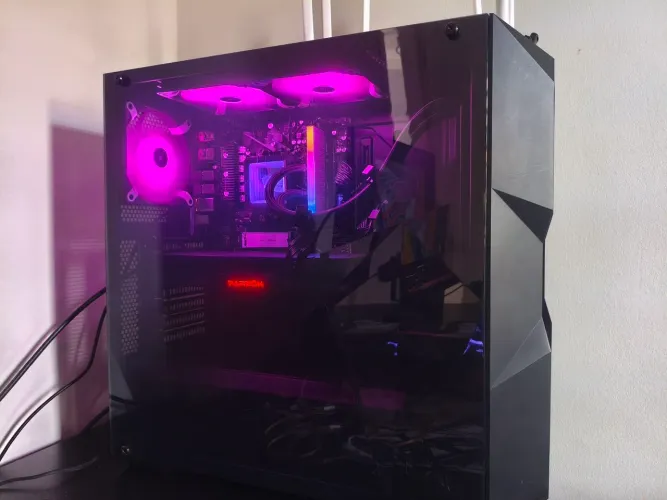 Gabinete Cooler Master TD500