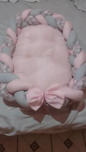 Vendo Ninho P` Bebê Menina ? + Saída Maternidade Tricô ?