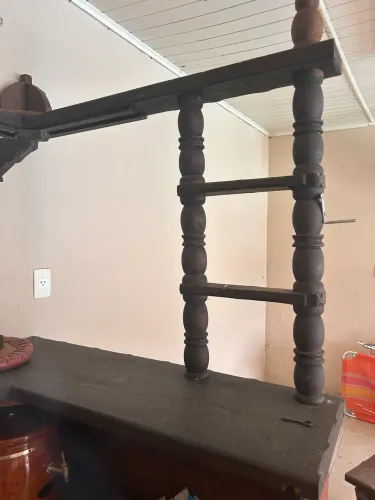 Bar rústico todo em madeira 