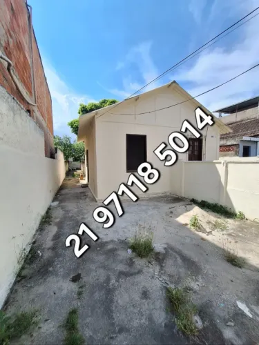 3 casa em um terreno de 500 mts2