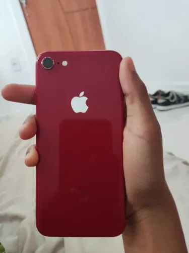 VENDO UM IPHONE 8 
