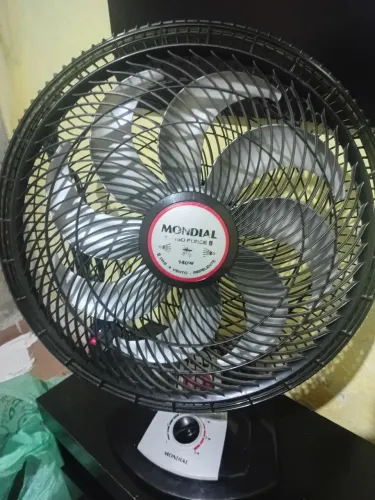 VENTILADOR MONDIAL COM REPELENTE DE MOSQUITOS