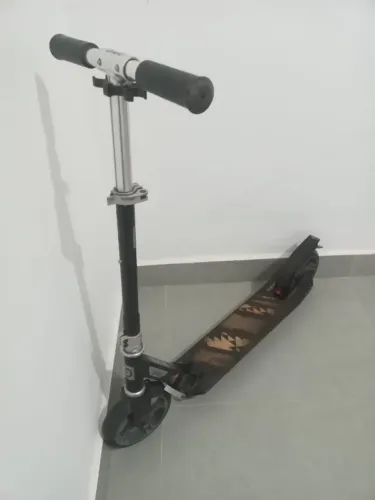  Vendo patinete oxelo mid 7 da decathlon.