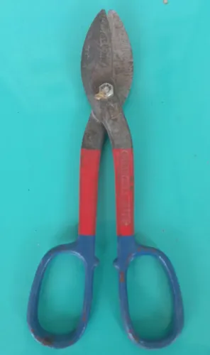 Tesoura Corneta para chapa