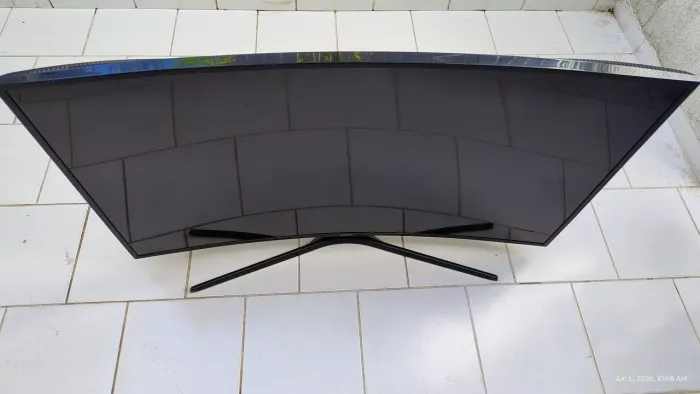 TV Samsung Curva 49 KU6300 - tela quebrada