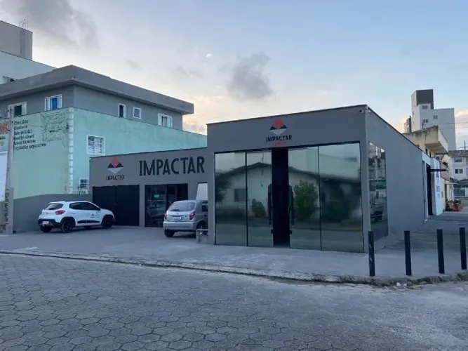 IMÓVEL DE ESQUINA À VENDA - RESIDENCIAL E COMERCIAL EM PALHOÇA