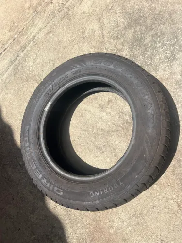 Pneu Goodyear novo aro 14