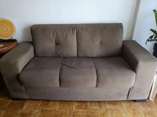 Sofá semi-novo