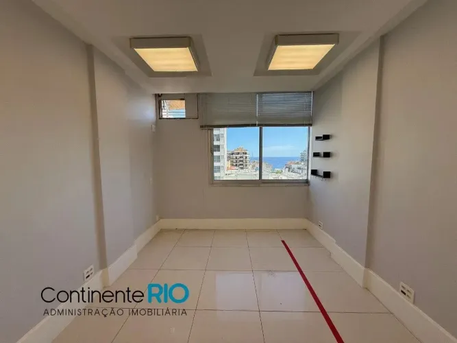 VENDA | IPANEMA | Sala comercial com vista mar!